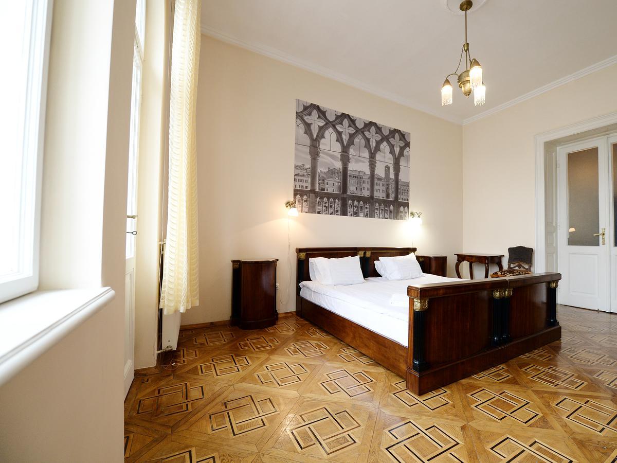 The Historical Family Nest In City Centre Lviv Eksteriør bilde